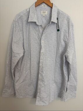 Men’s White Shirt with Navy Microdot Pattern
